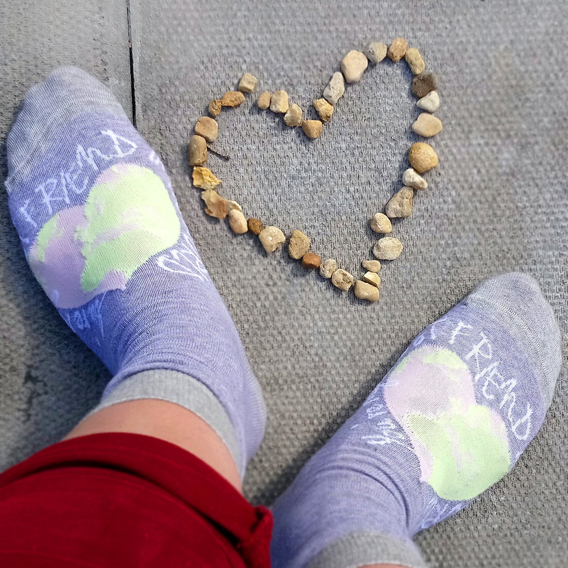 Buy Me Plain: Best Friend - socksupermarket